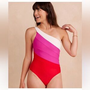Summersalt “ the Sidestroke” Women’s Swim Suits- size 2